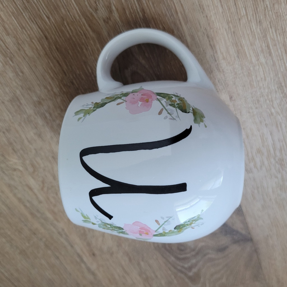 Prima Design - Gorgeous N, Pink Rose Coffee Tea Cocoa Mug - Picture 6 of 8